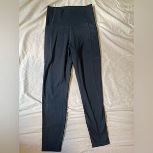 Girlfriend Collective Compressive Pocket 7/8 Leggings Midnight Size XS